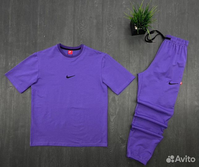 Костюм весенний Nike