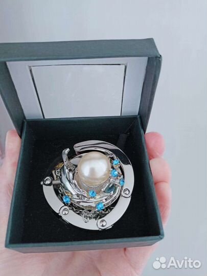 Красивый портативный крючок для сумки