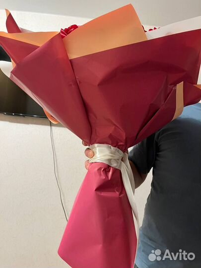 Букет из 101 розы / букет из атласных лент