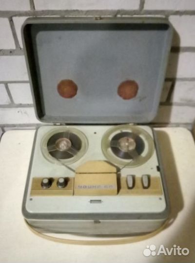 Магнитофон Чайка-66
