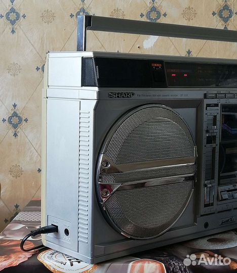 Кассетный магнитофон sharp GF-535