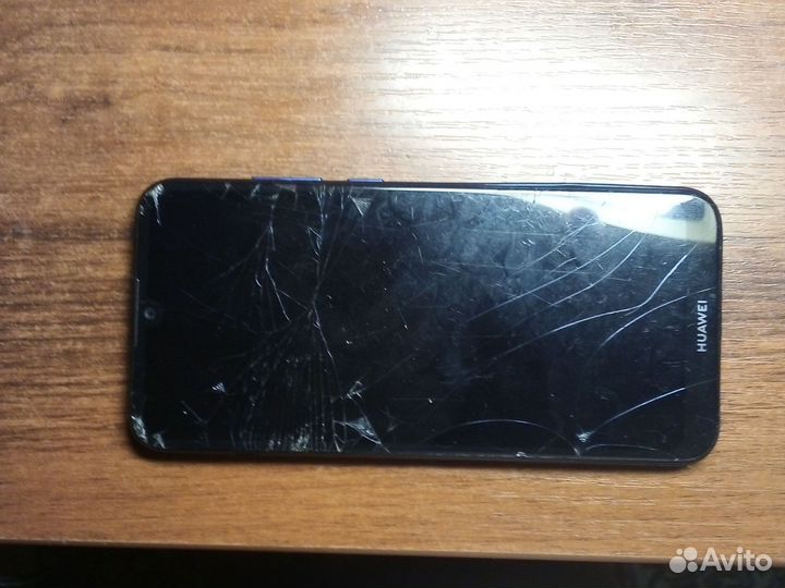 HUAWEI Y6s, 3/64 ГБ