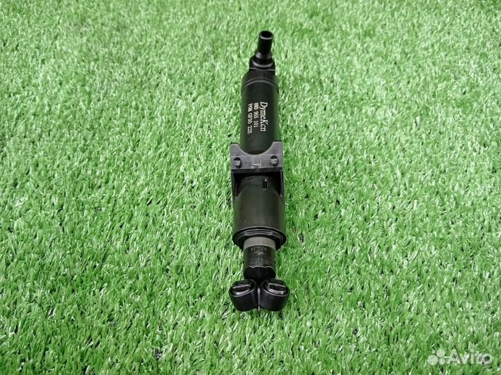 Форсунка омывателя фары левая Audi A4 B9 VAG