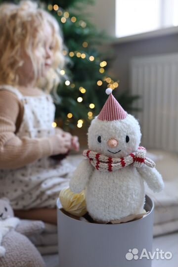 Вязаный снеговик ручная работа