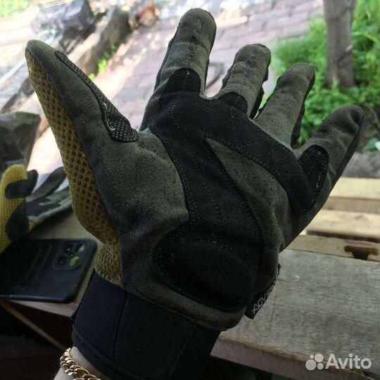 Мотоперчатки