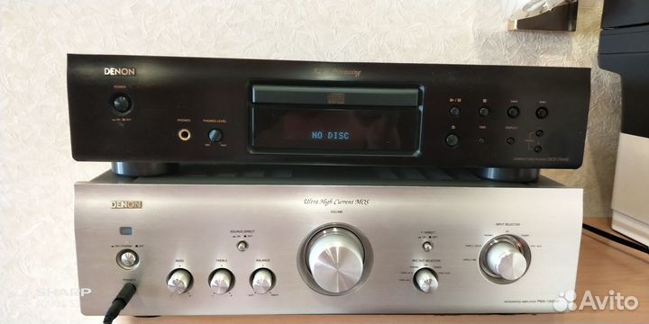 CD плеер Denon DCD-755AE