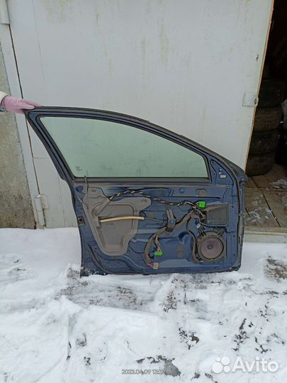 Запчасти для volvo хс 70