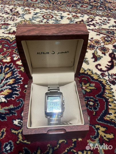 Часы alfajr