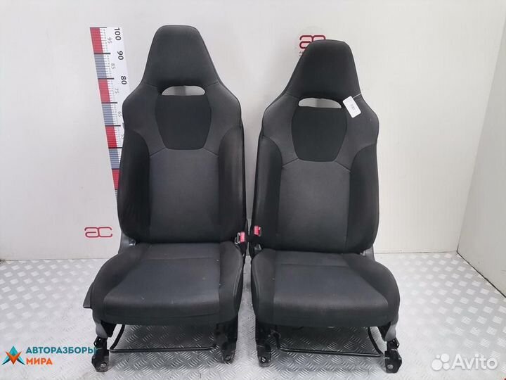 Салон (комплект сидений) Subaru Impreza