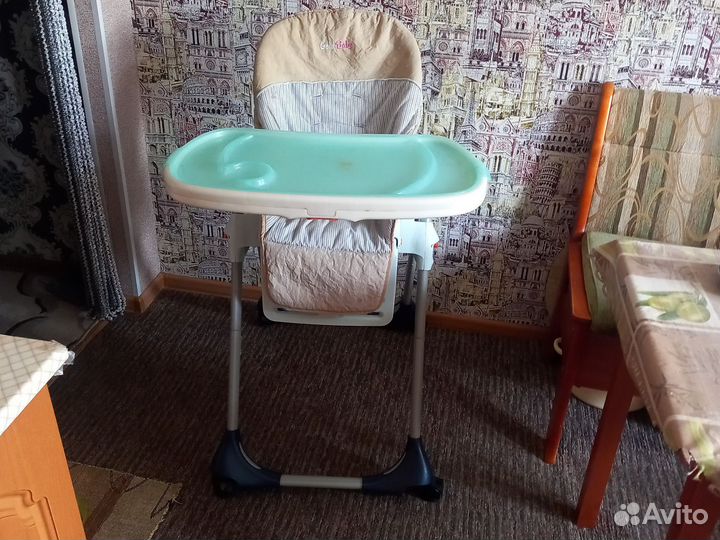 Стульчик для кормления Gold Baby