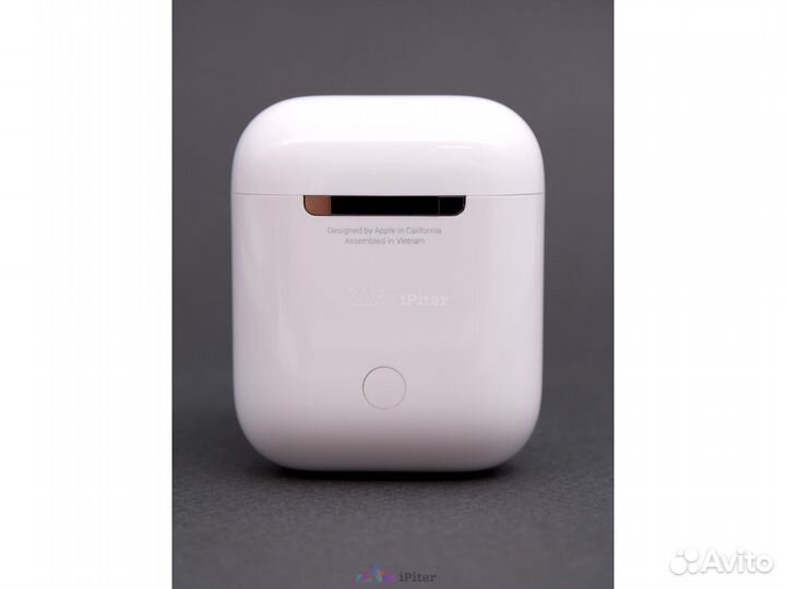 Зарядный футляр от AirPods 2 (A1602)