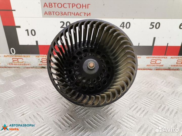 Моторчик печки Peugeot 308 T7 2011 6441Z7