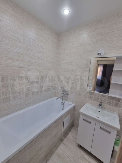 2-к. квартира, 55 м², 15/25 эт.