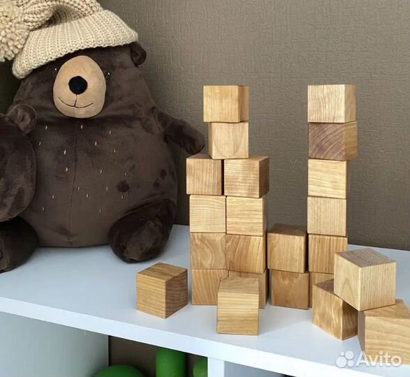 Кубики новые неокрашенные 24 шт