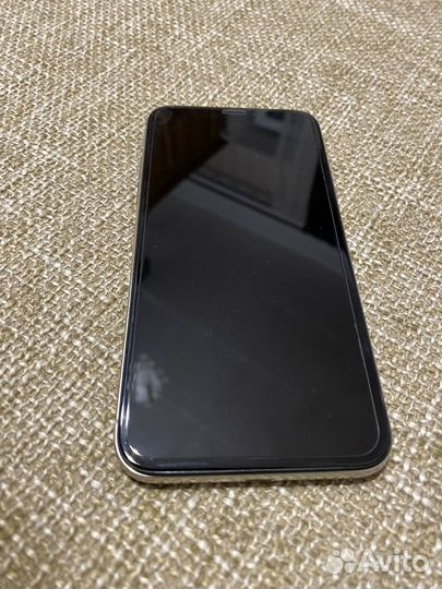 iPhone X, 64 ГБ