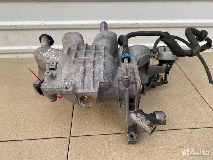 Впускной коллектор Mazda сх7