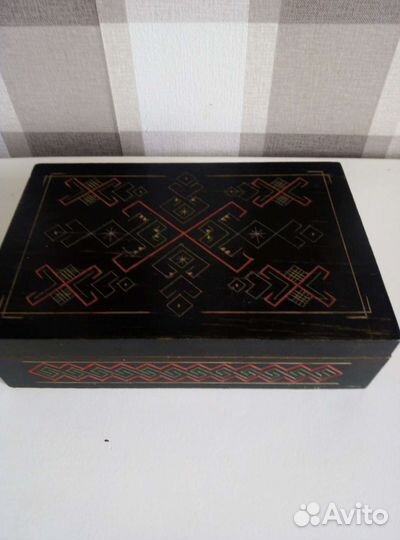 Шкатулка сундук