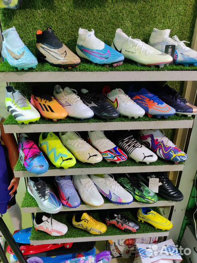 Бутсы Nike adidas Puma Mizuno