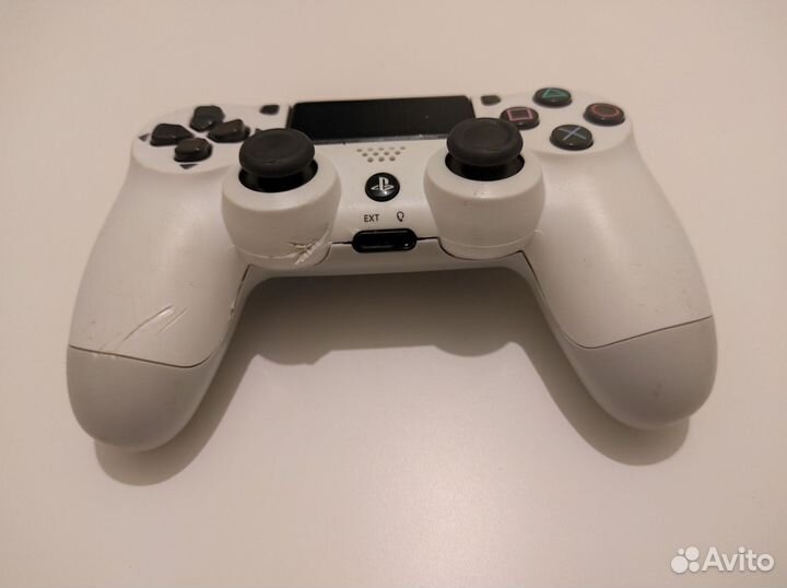 Геймпад Sony dualshock 4