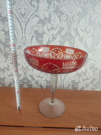 Хрусталь, цветной хрусталь. Вазы, графины