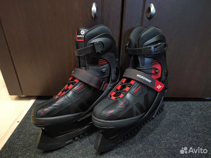 Коньки фигурные 40 размер мужские