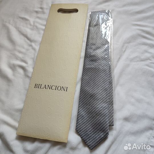 Шёлковый галстук новый Umberto Bilancioni