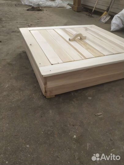 Детская песочница деревянная