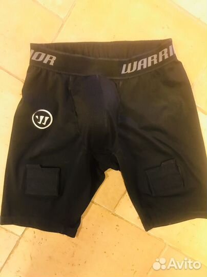 Хоккейная защита паха