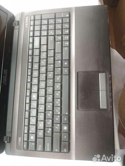 Ноутбук asus