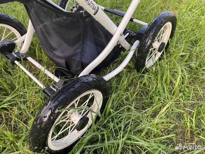 Коляска 2 в 1; кроватка и стульчик