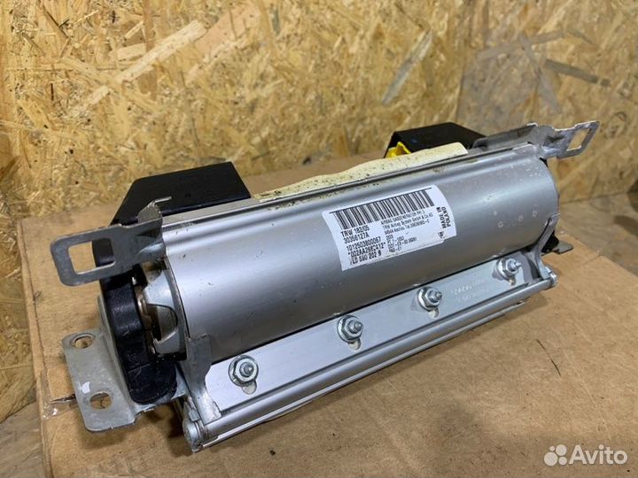 Подушка безопасности пассажира Volkswagen Touareg