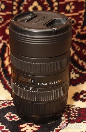Canon EOS 7D без объектива с батарейной ручкой +++