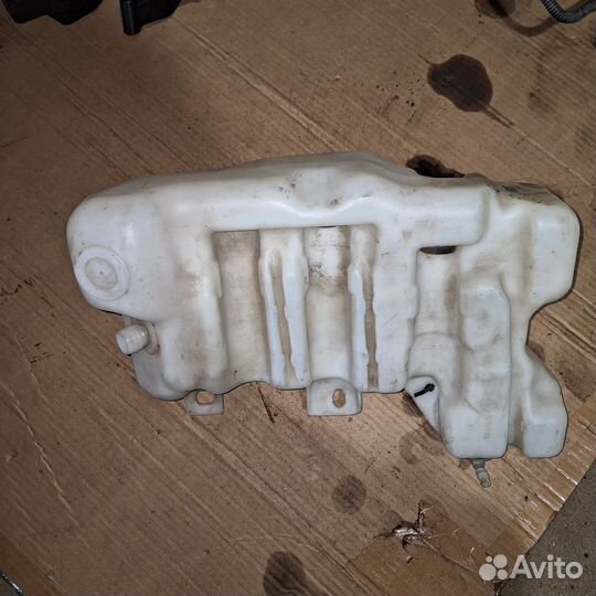 Бачок омывателя BMW 5 E39