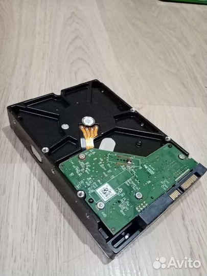 Жесткий диск 1Тб WD10eals