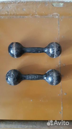 Гантели по 4 кг (2 штуки)