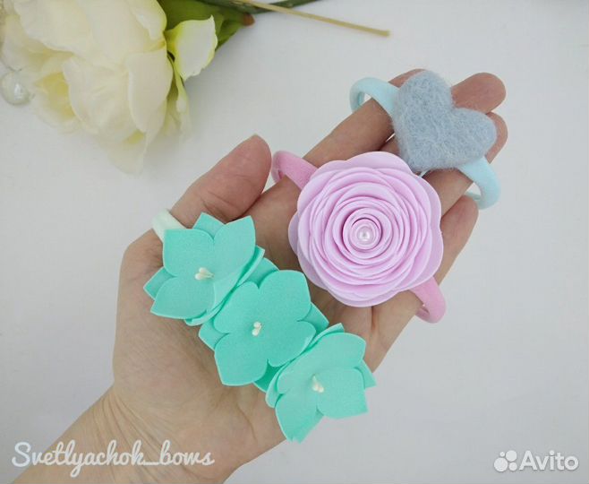 Резинка бант для волос канзаши