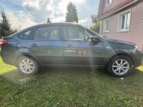 ВАЗ (LADA) Granta 1.6 MT, 2014, 95 000 км, с пробегом, цена 510 000 руб.