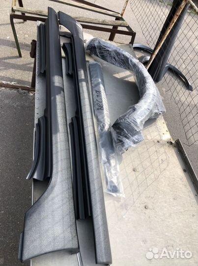 Пластиковый обвес Лада vesta