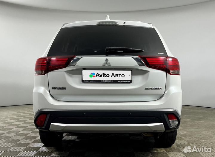 Mitsubishi Outlander 2.0 CVT, 2018, 75 200 км