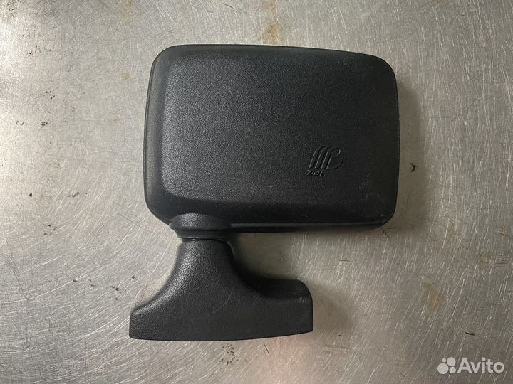 Автомобильное зеркало