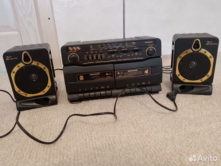 Магнитофон osaka