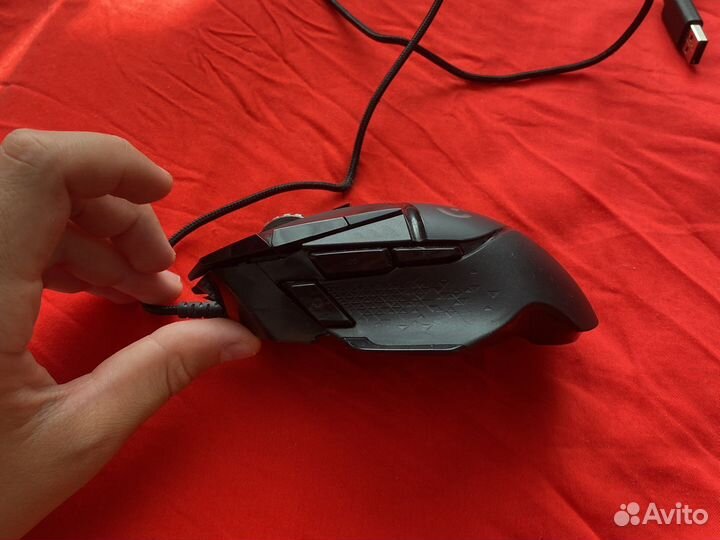 Logitech g502 hero. Почти новая