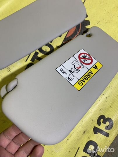 Солнцезащитные козырьки Киа Рио 4 (FB)