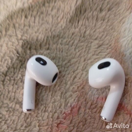 Беспроводные наушники