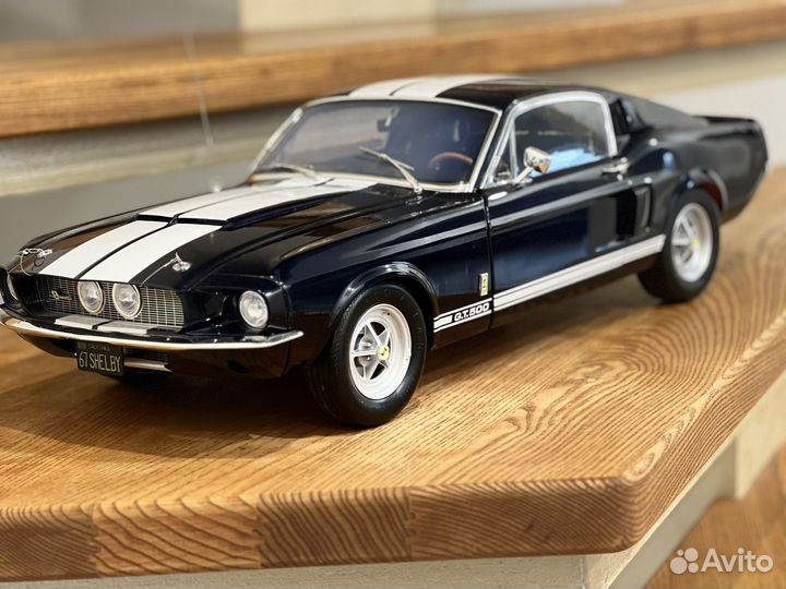 Автомобиль Ford Mustang 1967 Shelby GT-500