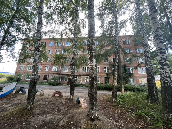 Комната 18 м² в 5-к., 1/5 эт.