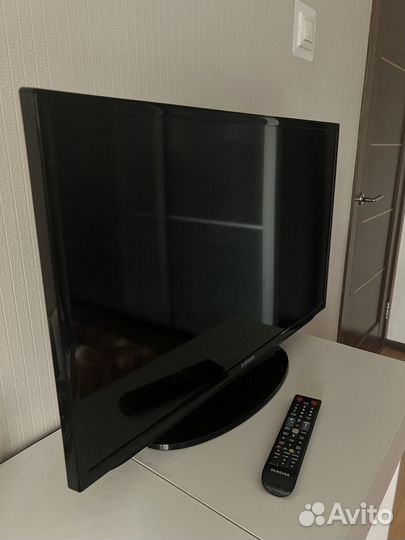 Телевизор samsung SMART tv