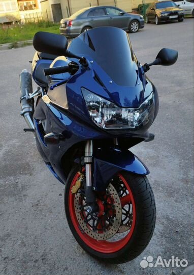 Honda CBR 929