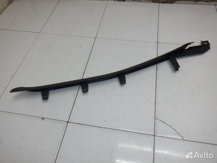 Накладка порога задняя Focus 1