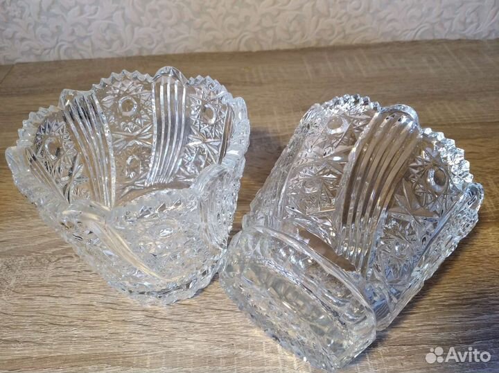 Хрустальная ваза